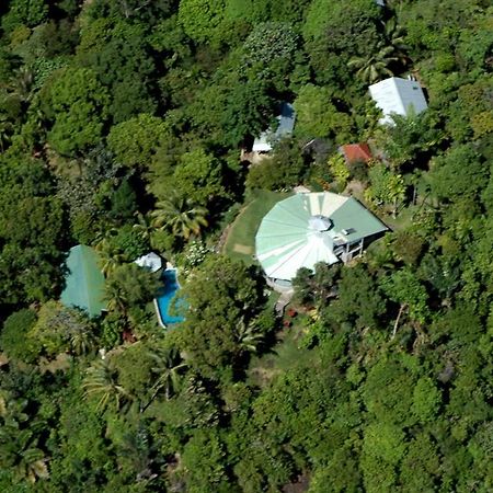 Air Manis Hill Residence Padang  Esterno foto